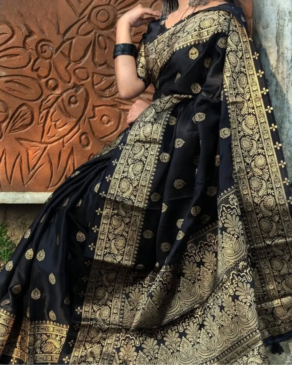 রাজবর্ণ অরিজিনাল বঁধুয়া বেনারসি (2)